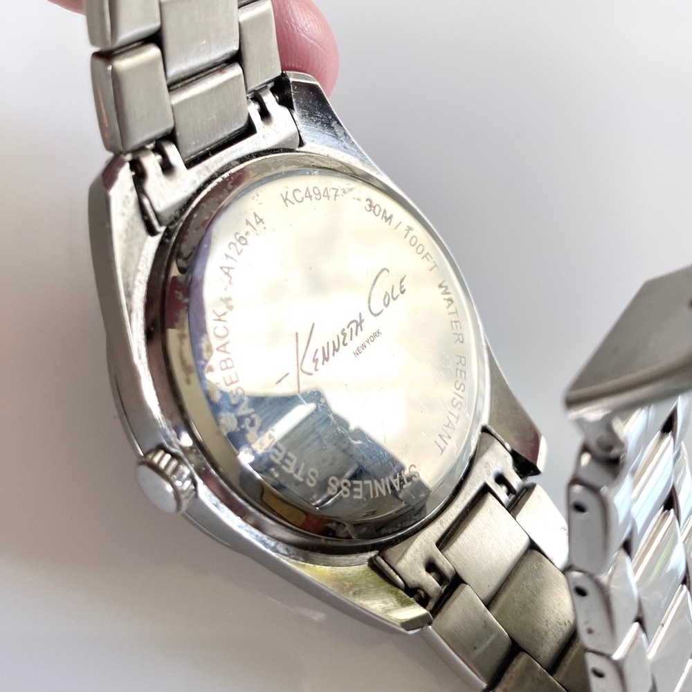 CHUNKY KENNETH COLE WATCH - Picture 3 of 4